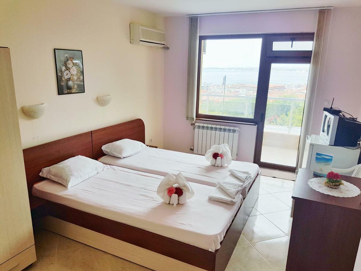 Guest House Byki Sveti Vlas Eksteriør billede